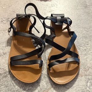 Forever 21 Black Strappy Sandals